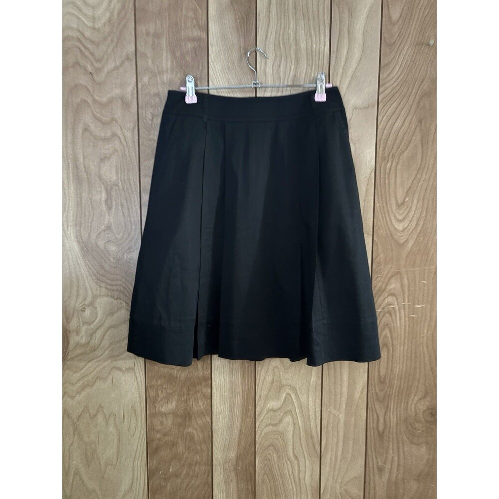 White‎ House Black Market Women’s Black Pleated Flared Skirt Size 4